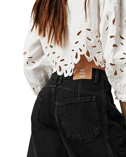 Укороченные широкие джинсы с высокой посадкой Lucky You в цвете Soundwaves Free People, цвет Black — фото 4