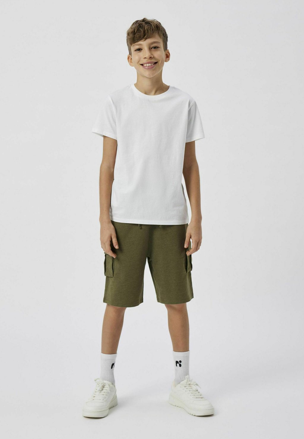 

Шорты Pantaloni sportivi TWO SOON, темно-зеленый