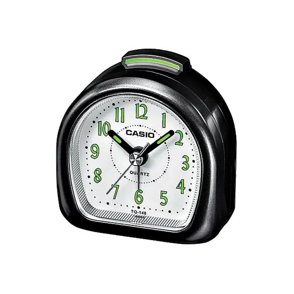 

Черные пластиковые часы Casio