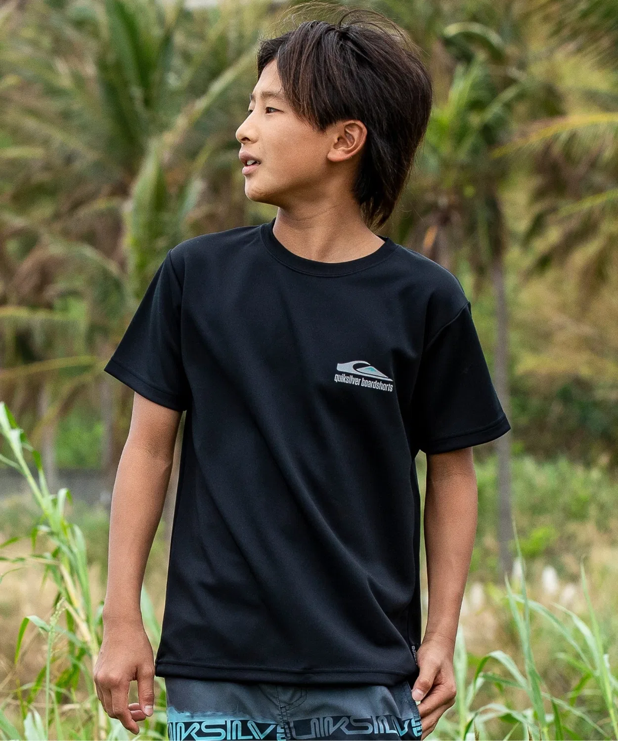Рашгард детский Quiksilver QUIK DROP SS YOUTH с фотопринтом, серый уголь — фото 3