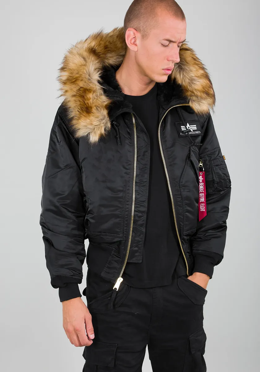 

Зимняя куртка Alpha Industries " Alpha Industries Мужчины - Куртки-бомберы 45P с капюшоном", черный