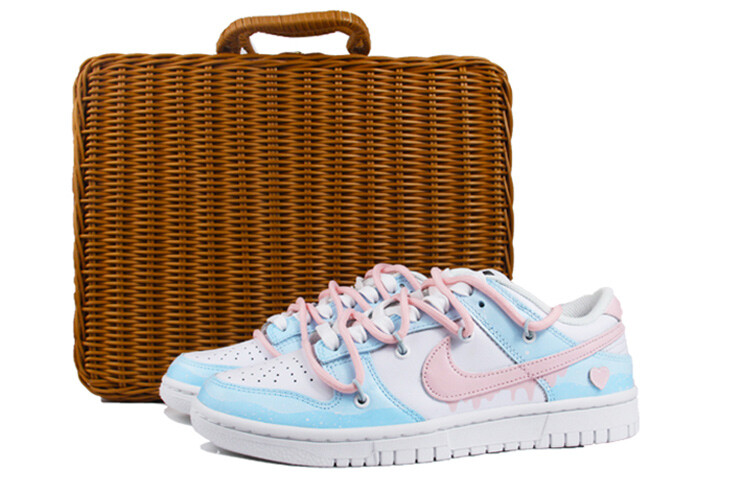 

Кроссовки Nike Dunk Skateboard Shoes Men Low-Top Pink Blue