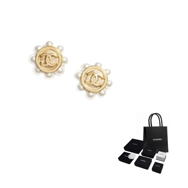 

CHANEL Серьги-гвоздики Women's Gold