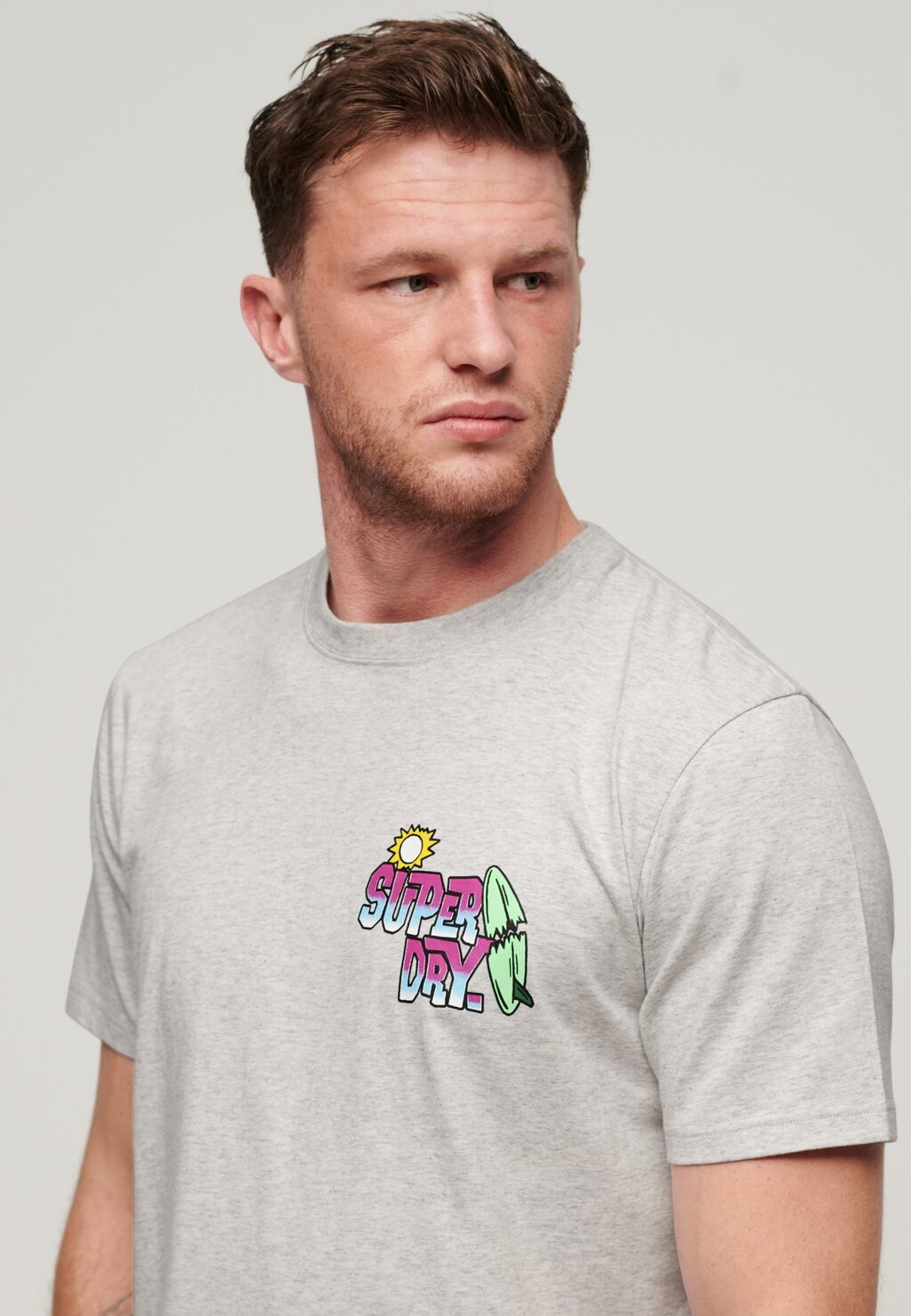

Футболка с принтом Superdry, светло-серый
