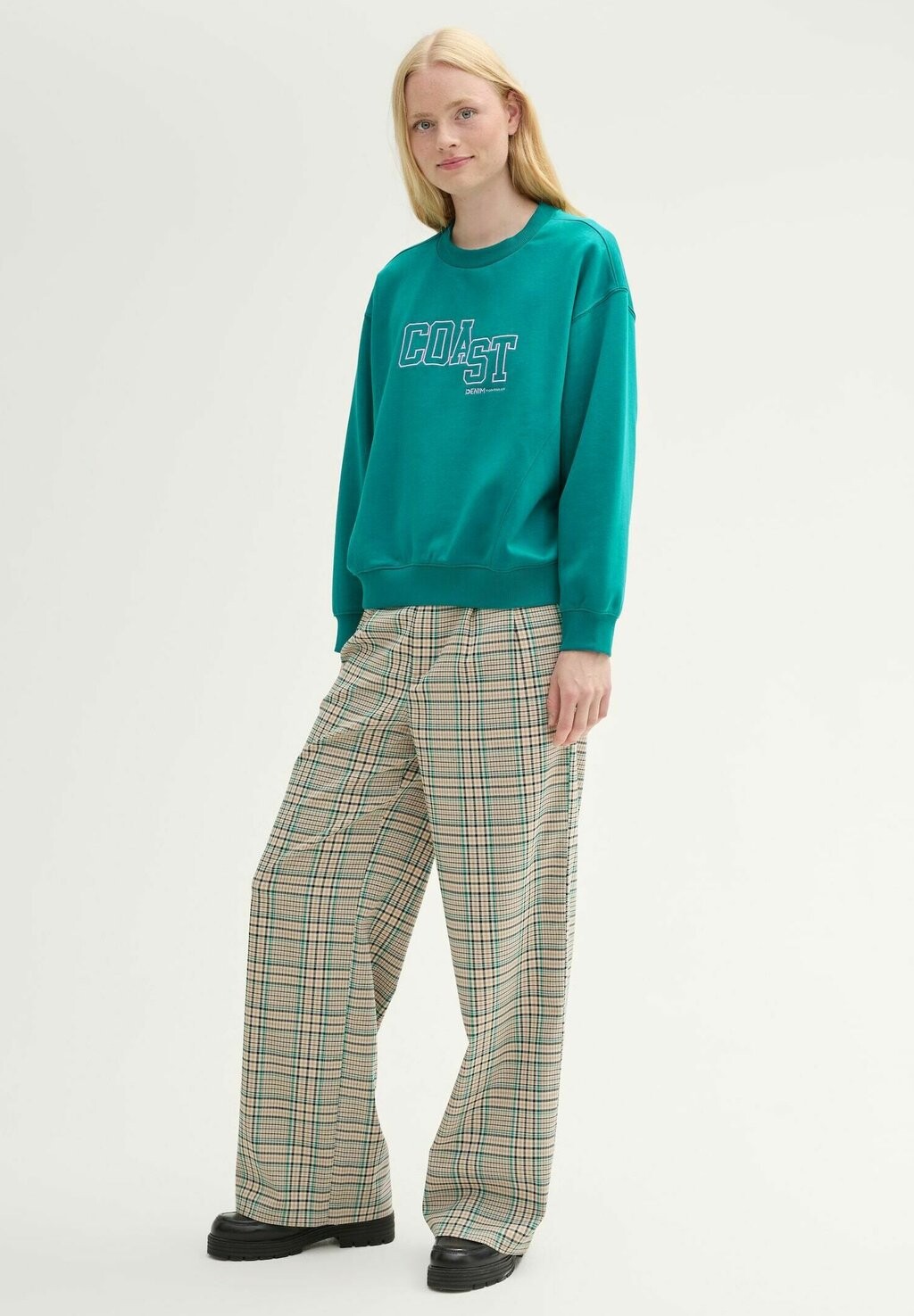 

Толстовка COLLEGE MIT REISSVERSCHLUSS TOM TAILOR DENIM, бирюзовый