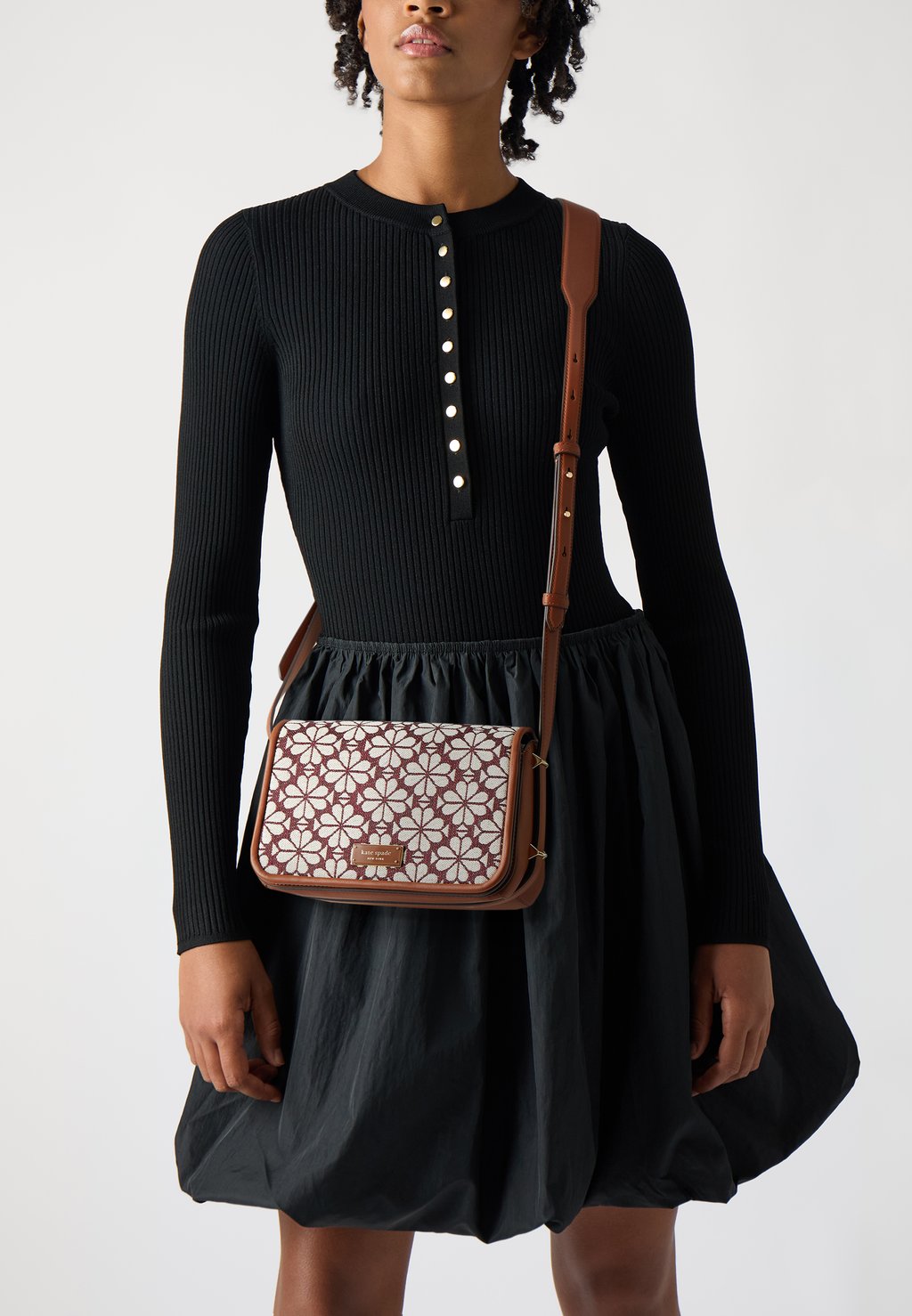 

Сумка через плечо FLOWER SMALL FLAP CROSSBODY - Across body bag kate spade new york, лиловый