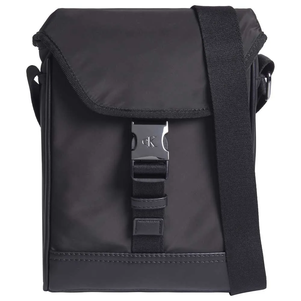 

Сумка кросс-боди Calvin Klein Jeans Speed Clip Ut Flap Reporter Ny, черный