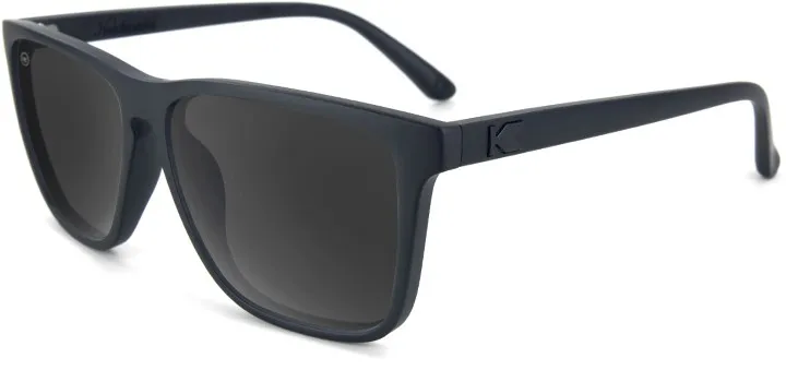 

Быстрые полосы поляризованные солнцезащитные очки Knockaround, Black On Black