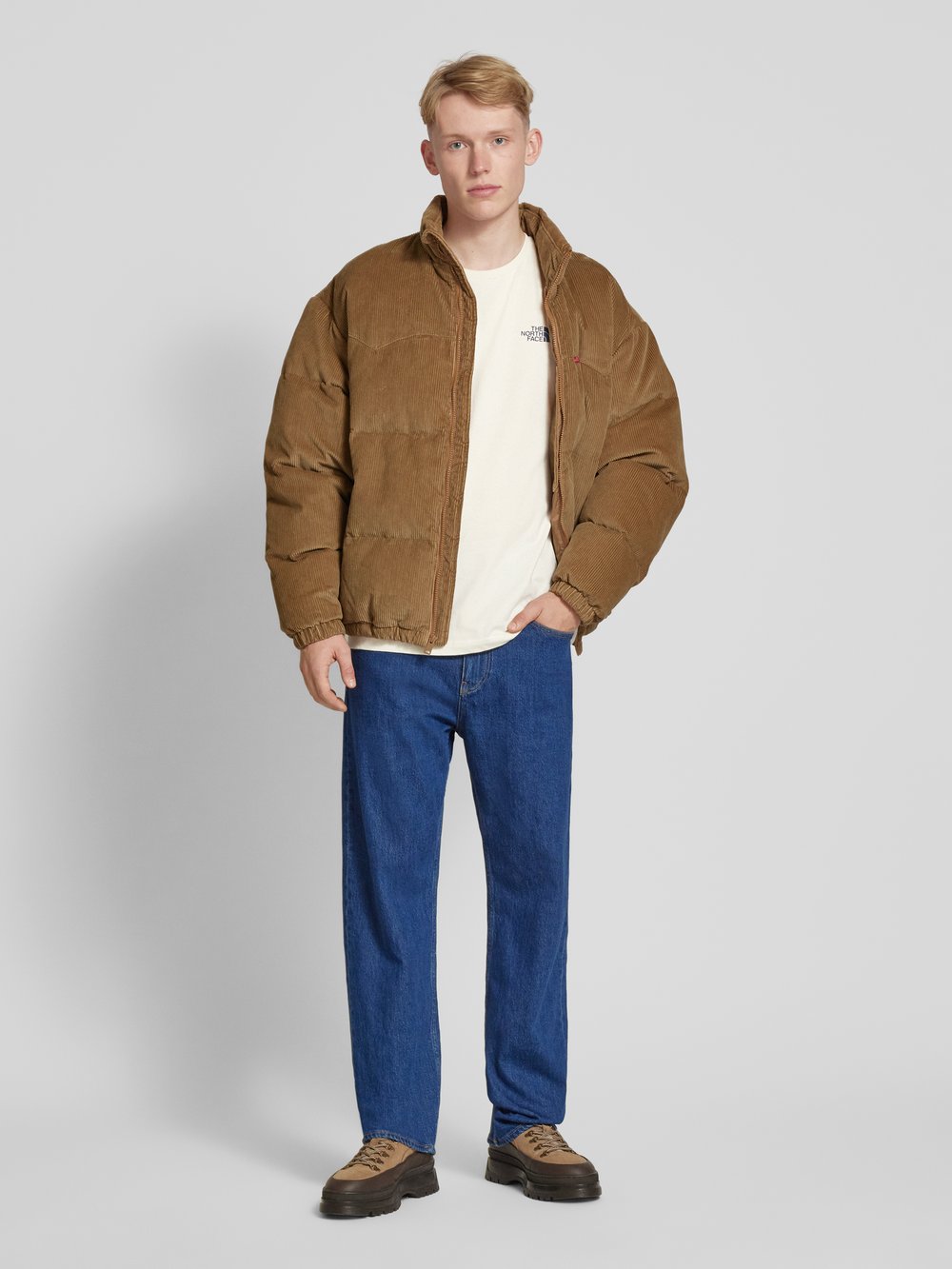 

Футболка из вискозы с этикеткой The North Face, кремовый