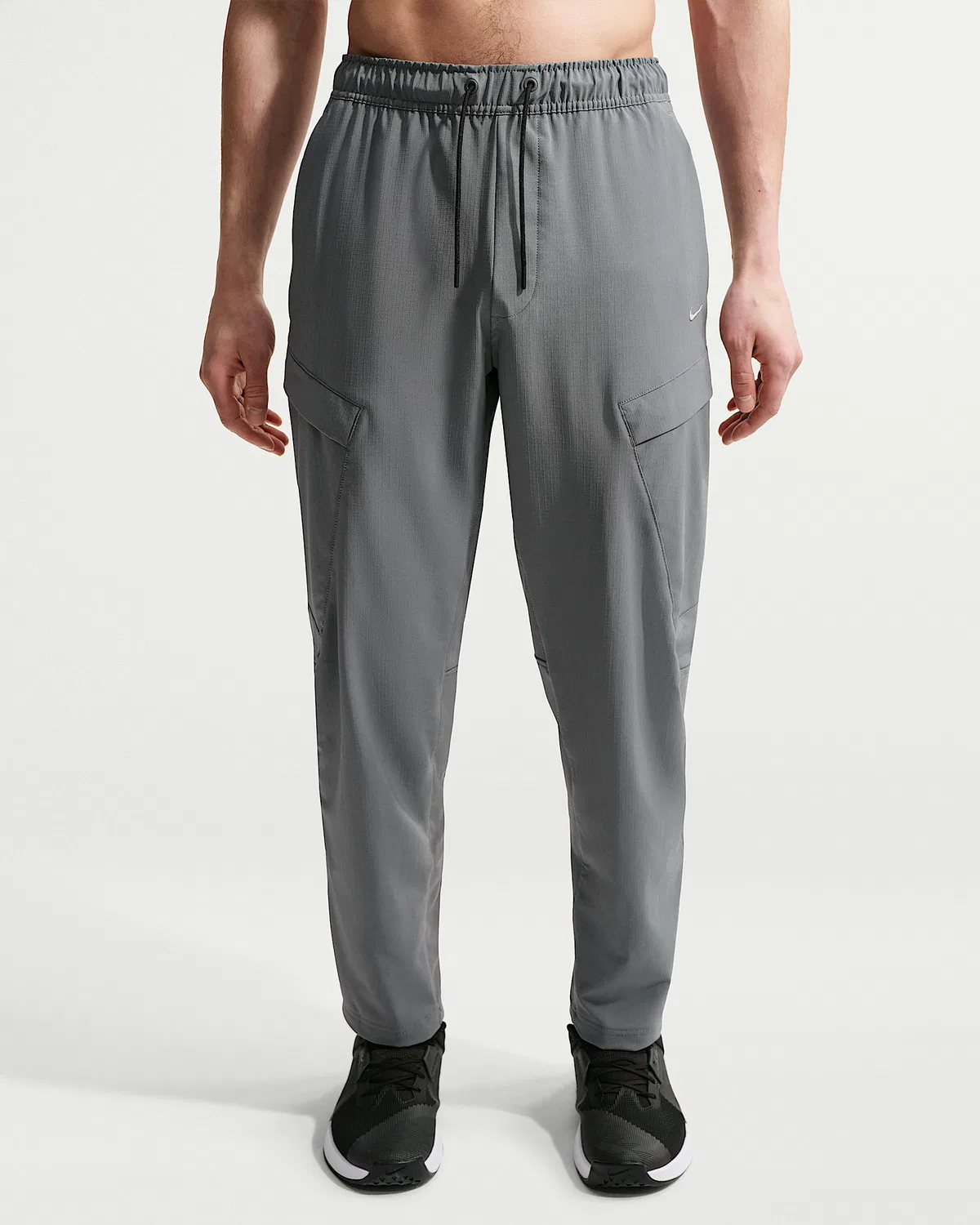 Мужские карго-штаны Nike Unlimited Dri-FIT Versatile, Smoke Grey/Black/Smoke Grey — фото 2
