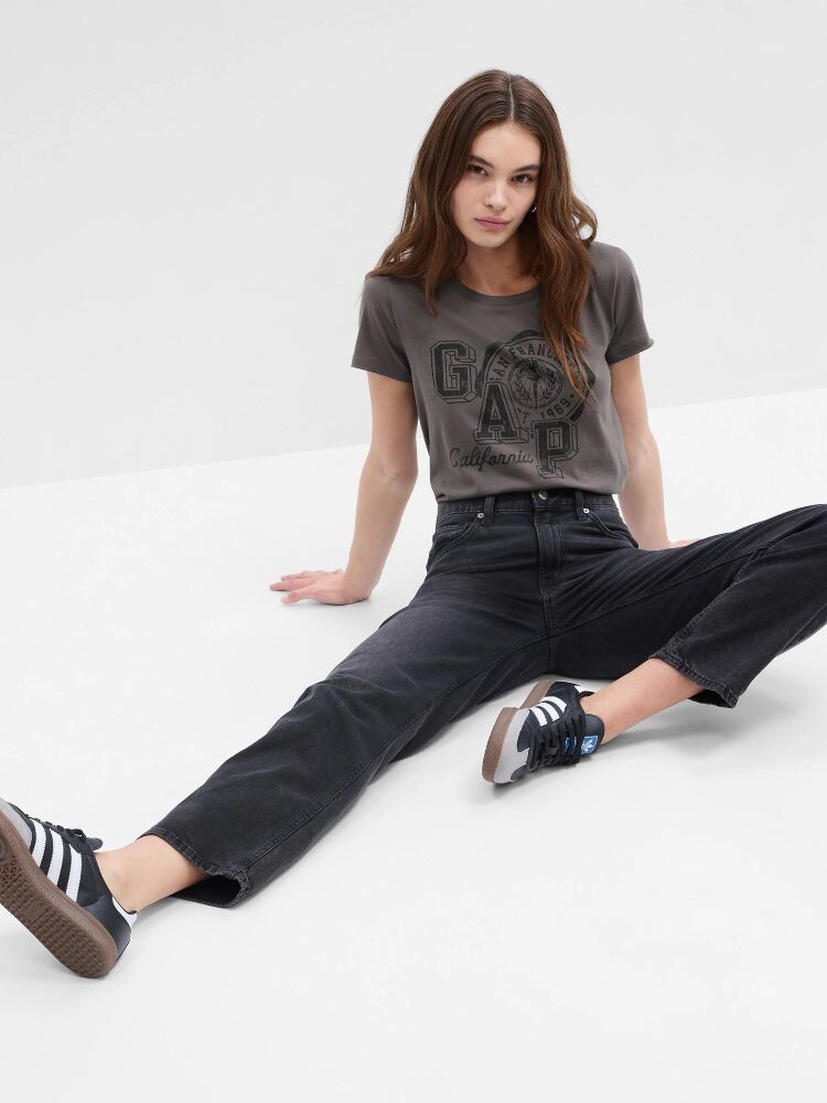 

Футболка с логотипом Gap, серый