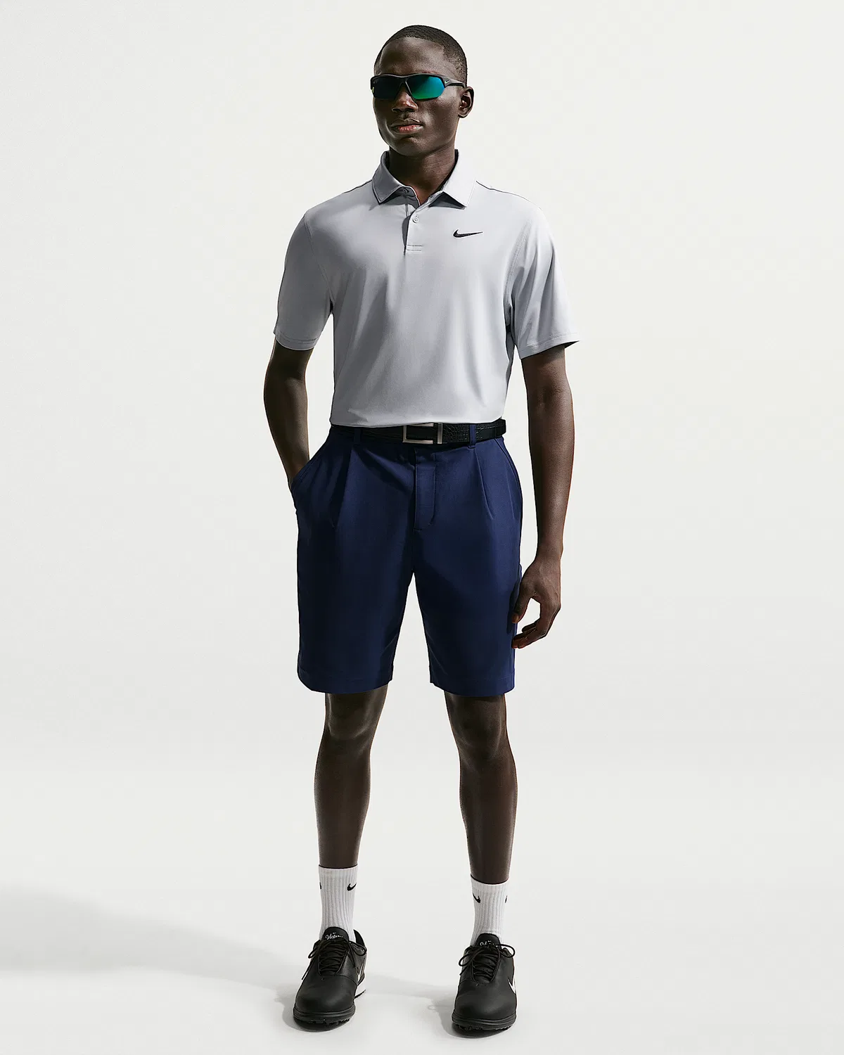 Мужское поло Nike Velocity Dri-FIT Chest Logo Golf, Wolf Grey/Black — фото 4