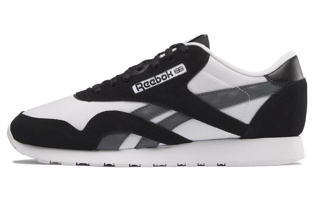 

Классическая нейлоновая футболка VeeFriends Accountable Ant белая Reebok, бело-черная