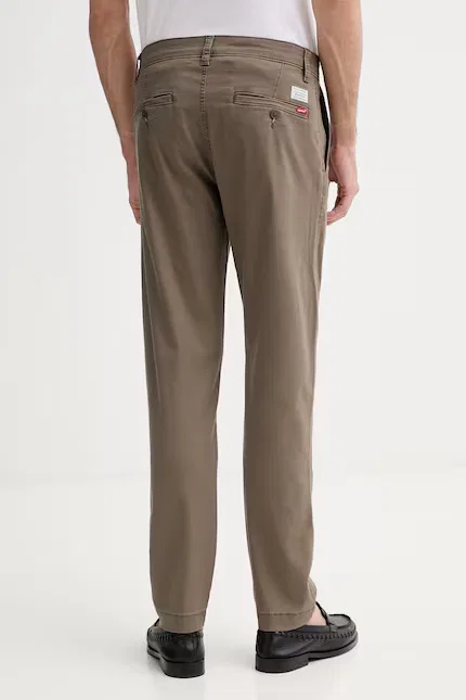 Брюки из льна XX CHINO STD II Levi's, коричневый — фото 3
