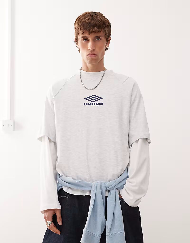

Культовая свободная футболка серого цвета Umbro