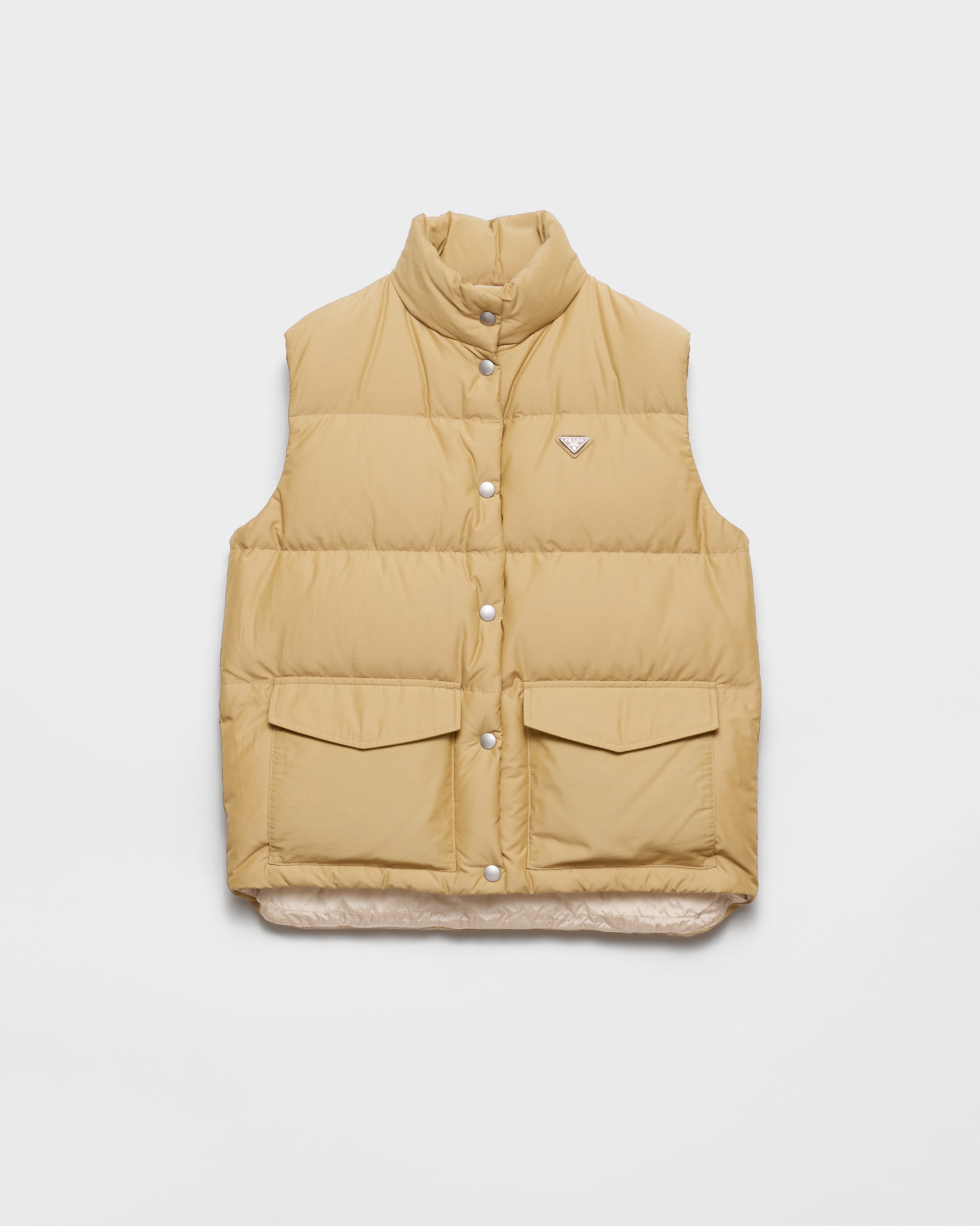 

Пуховой жилет из технической ткани средней плотности Prada, бежевый