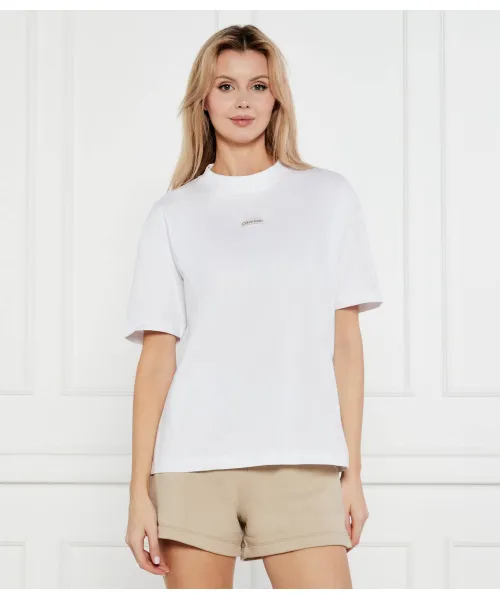 

Футболка бойфренда Oversize fit Calvin Klein Jeans, белый