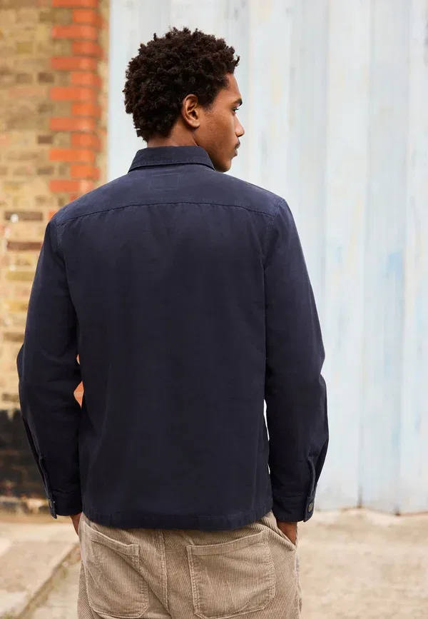 Куртка повседневная летняя Next, модель Regular fit plain summer jacket, цвет темно-синий — фото 3