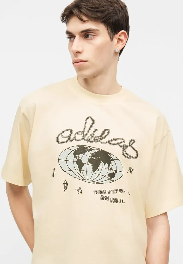 Футболка с принтом illust Adidas Originals, Cream White — фото 4