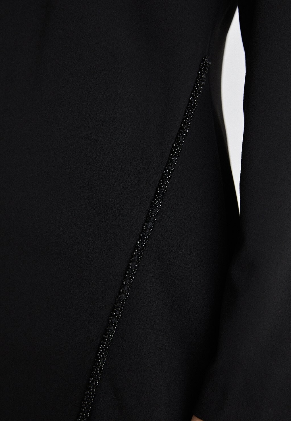

Платье из джерси JEWEL NECK BEADS TRIM DKNY, черный