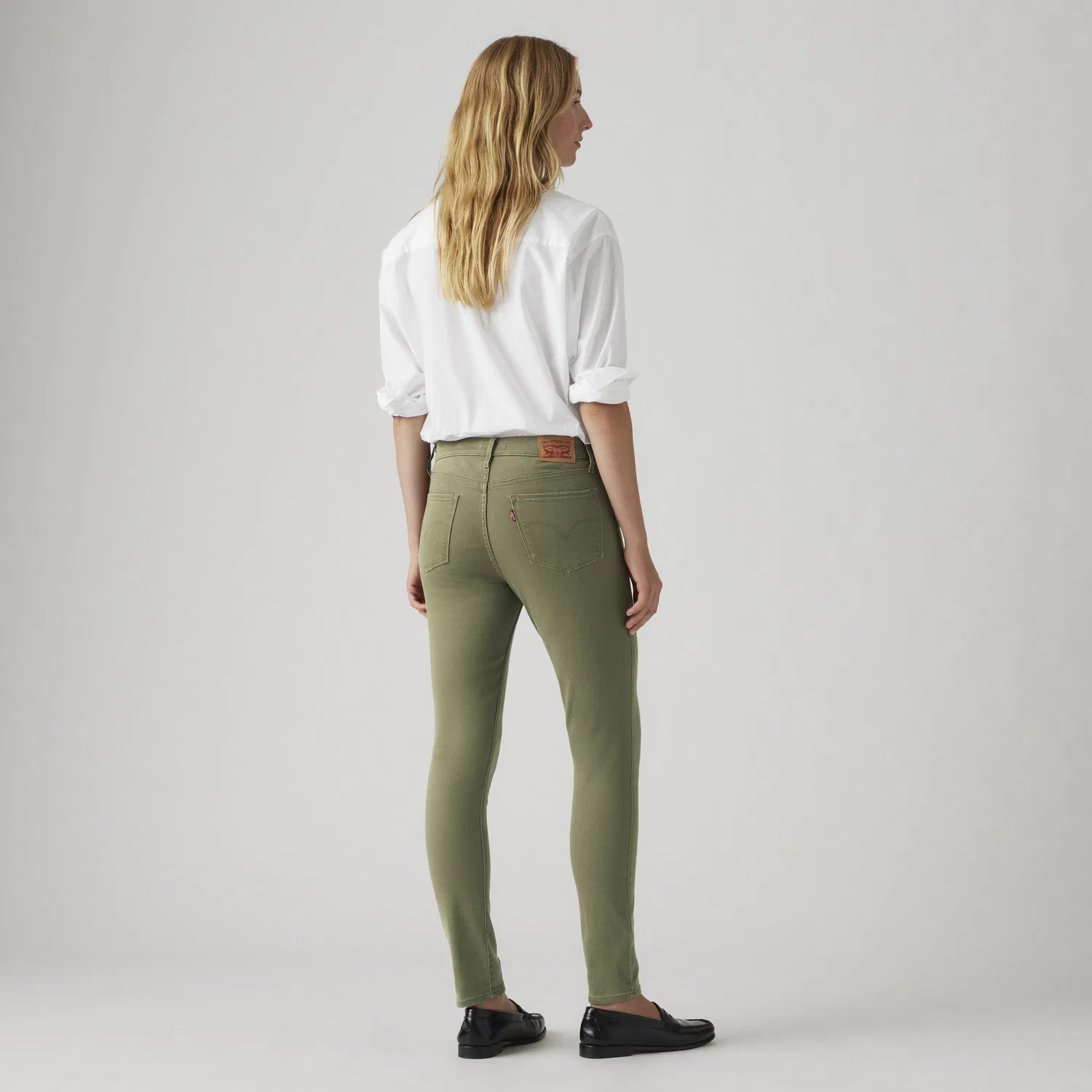 311 Формирующие узкие женские джинсы Levi's, Green — фото 3