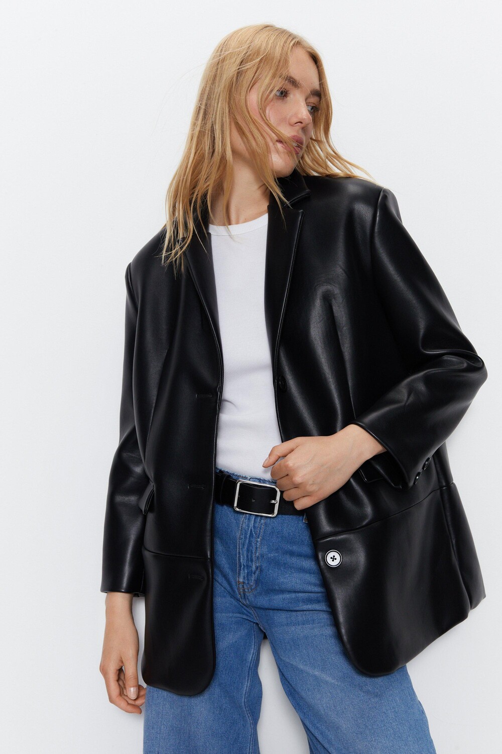 

Однобортный пиджак из искусственной кожи Warehouse, черный