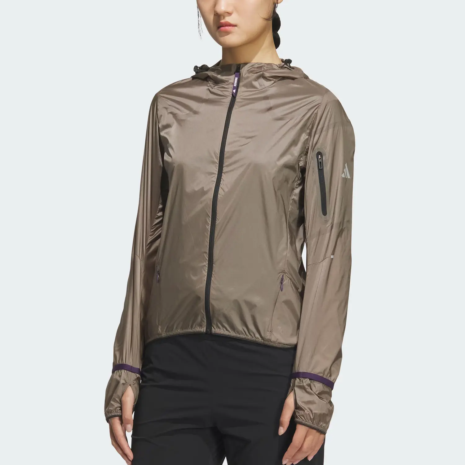 Adidas Женская куртка с ветрозащитой, Light Gray Brown — фото 3