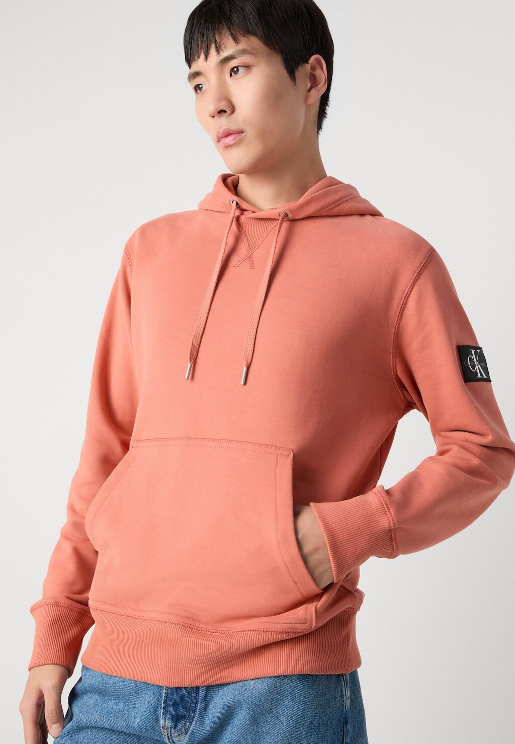 

Толстовка BADGE HOODIE Calvin Klein Jeans, оранжевый