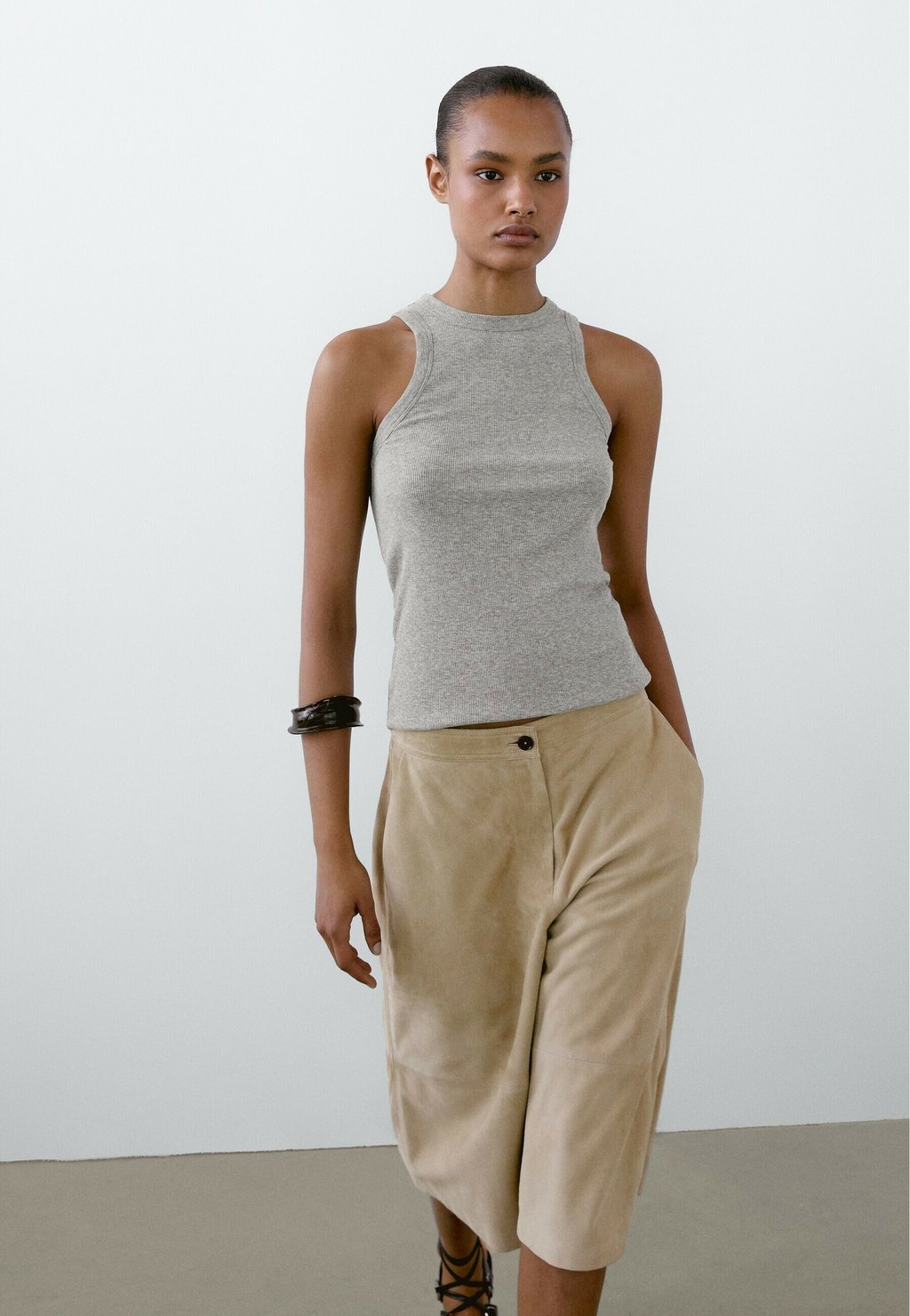 

Топ HALTER Massimo Dutti, серый