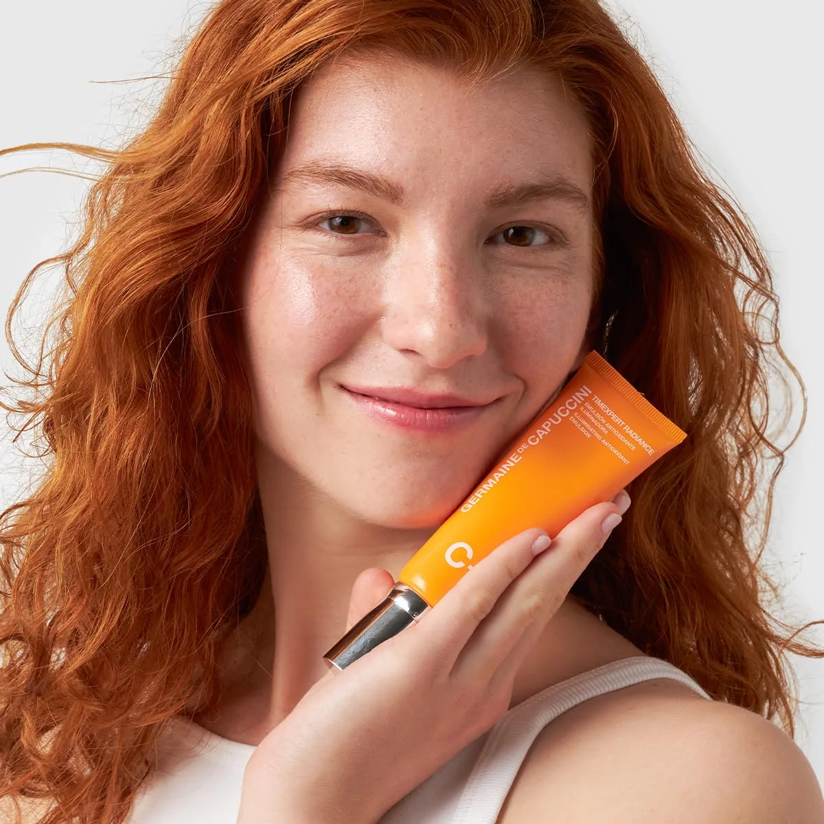 Germaine de Capuccini - Timexpert Radiance C+ | Осветляющая антиоксидантная эмульсия - Улучшает состояние кожи, устраняет признаки стресса - 1,7 жидких унций — фото 2