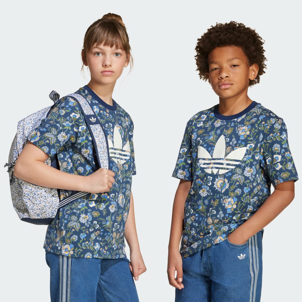 

Футболка Adidas Originals x Liberty London Tee Kids, цвет Night Indigo/Multicolor