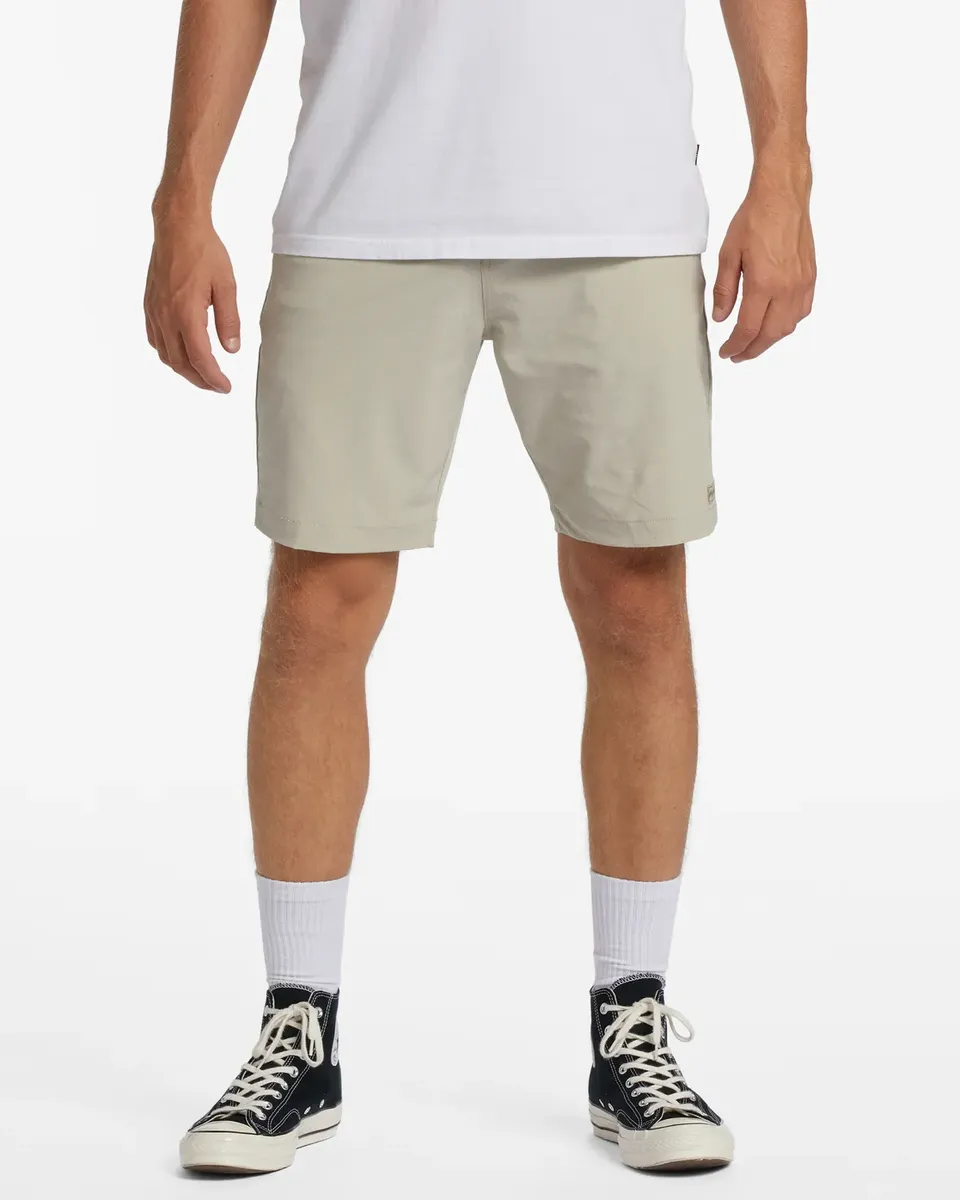 

Шорты Billabong 2-в-1 "Crossfire Mid", цвет Moon