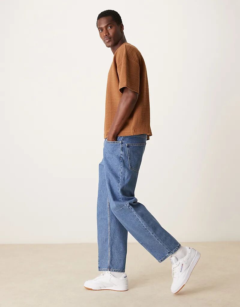 

Футболка свободного кроя ASOS DESIGN коричневого цвета