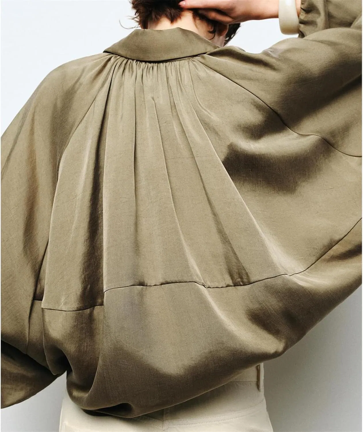 Куртка-бомбер женская пуховая с летучей мышью, Polyester, Green — фото 4