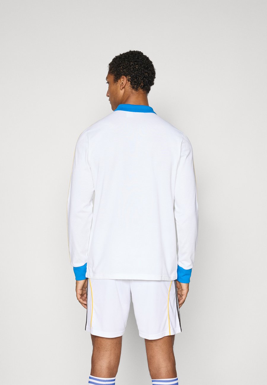 Поло Adidas Originals REAL MADRID ICON LONG SLEEVE POLO, White/Bluebird/White — фото 3