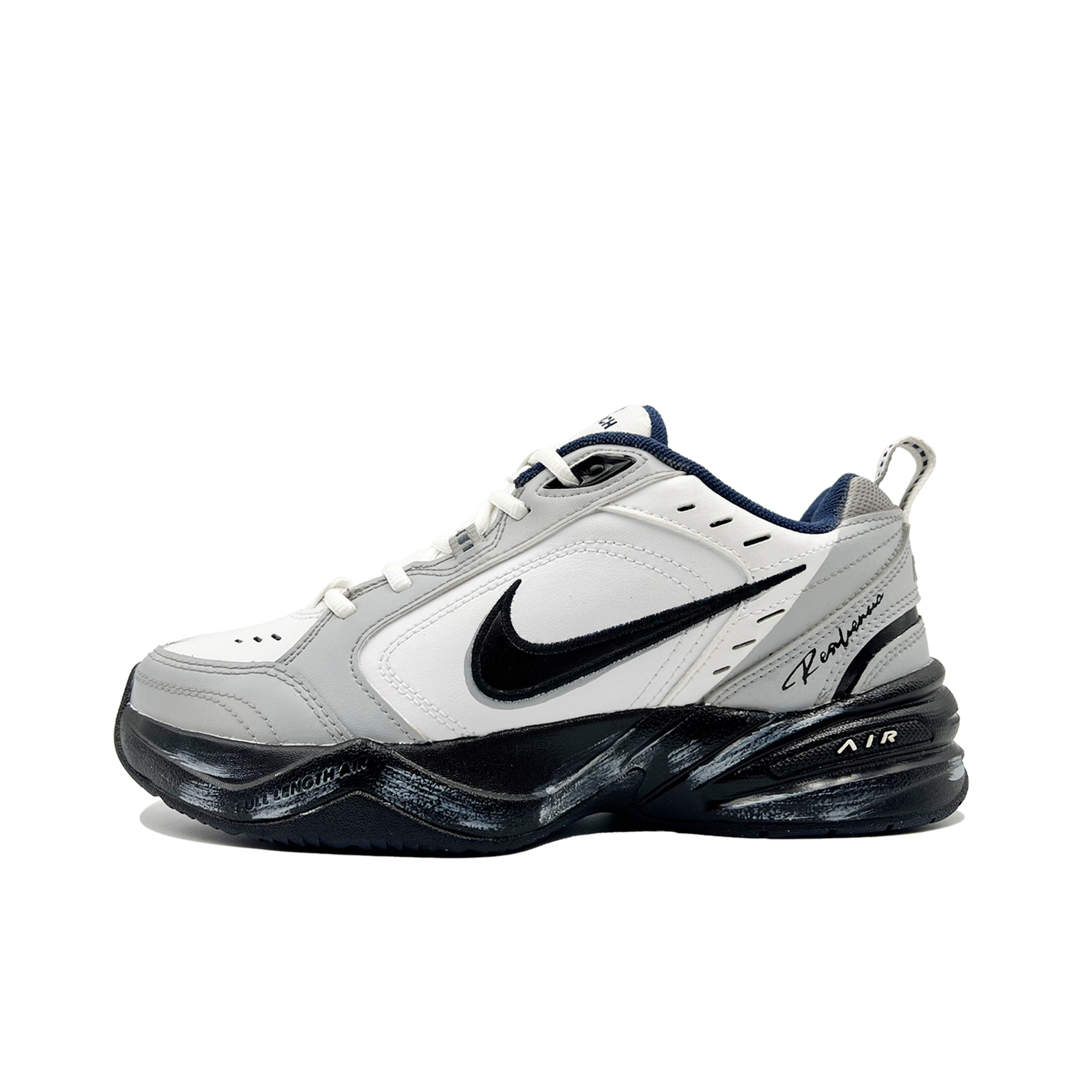 

Air Monarch 4 Spacewalk, Vintage Distressed, Urban Techwear высотные низкие массивные кроссовки unisex Nike, серый/белый