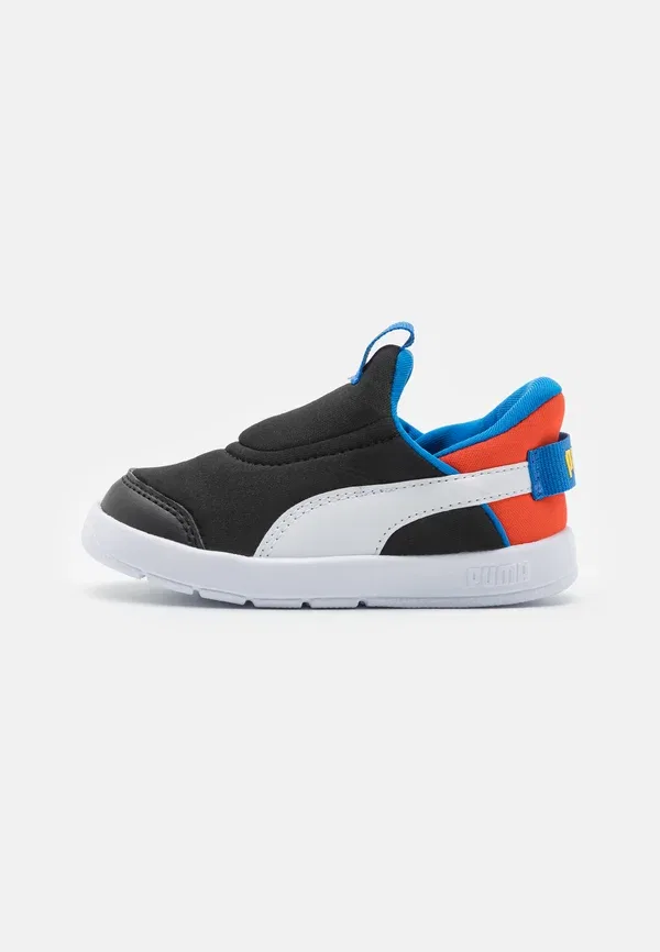 Кроссовки для бега по шоссе Courtflex v3 sliptech Puma, черный/белый/красный