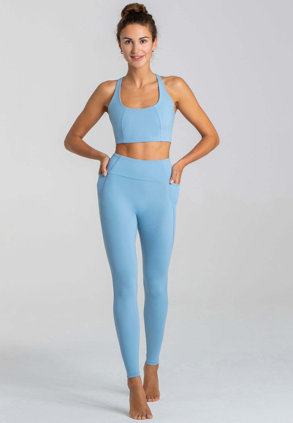 

Леггинсы MIT BUND STRETCH Achieveprime, цвет dusty baby blue