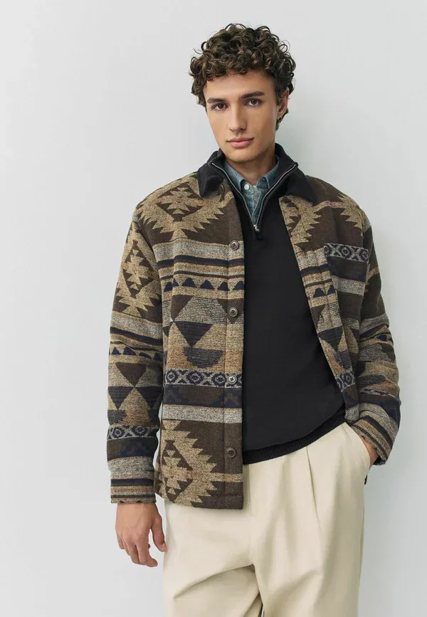 Куртка Regular fit borg lined navajo style light Next, коричневый