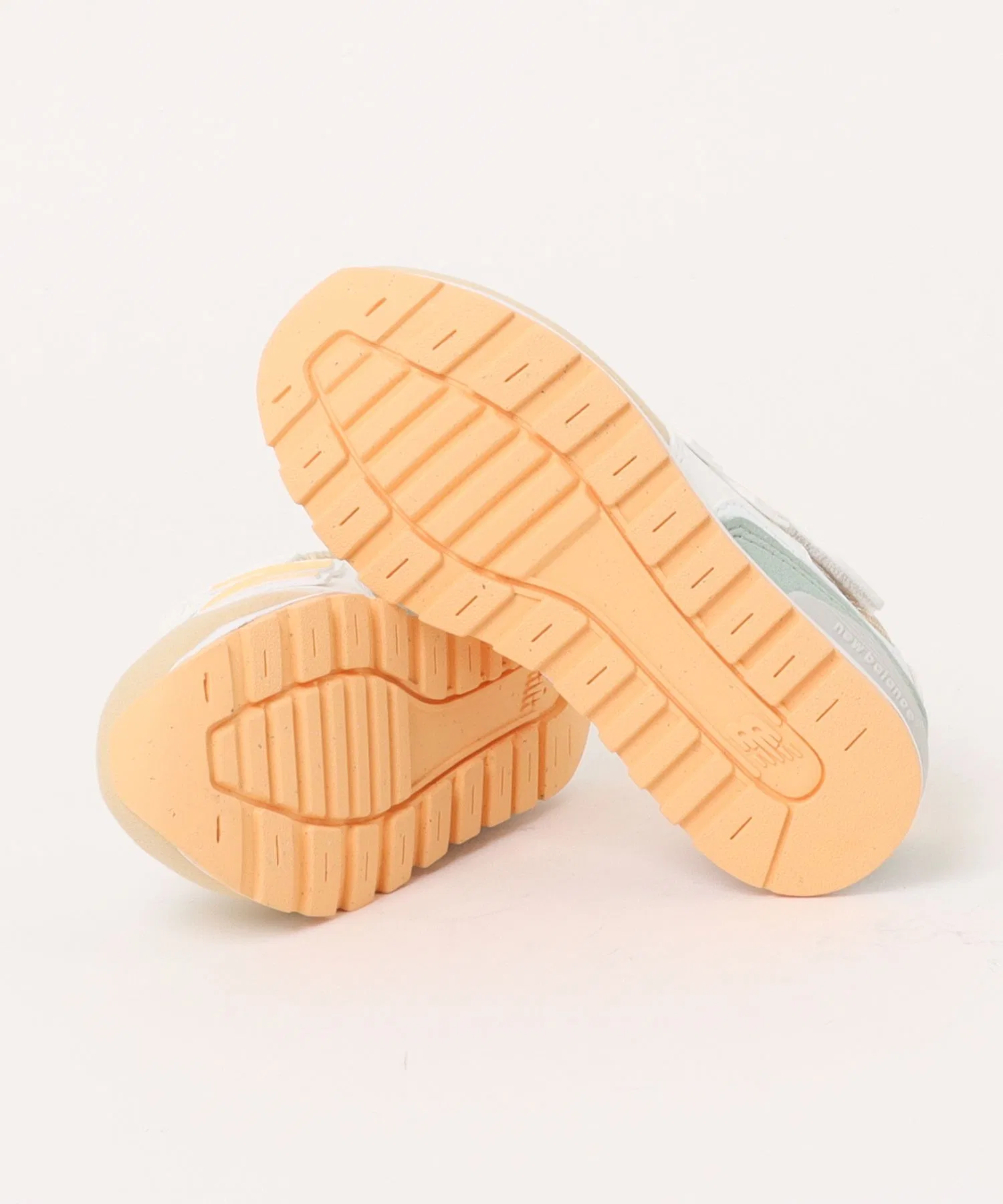 Детские кроссовки New Balance Y996 1RV — фото 3
