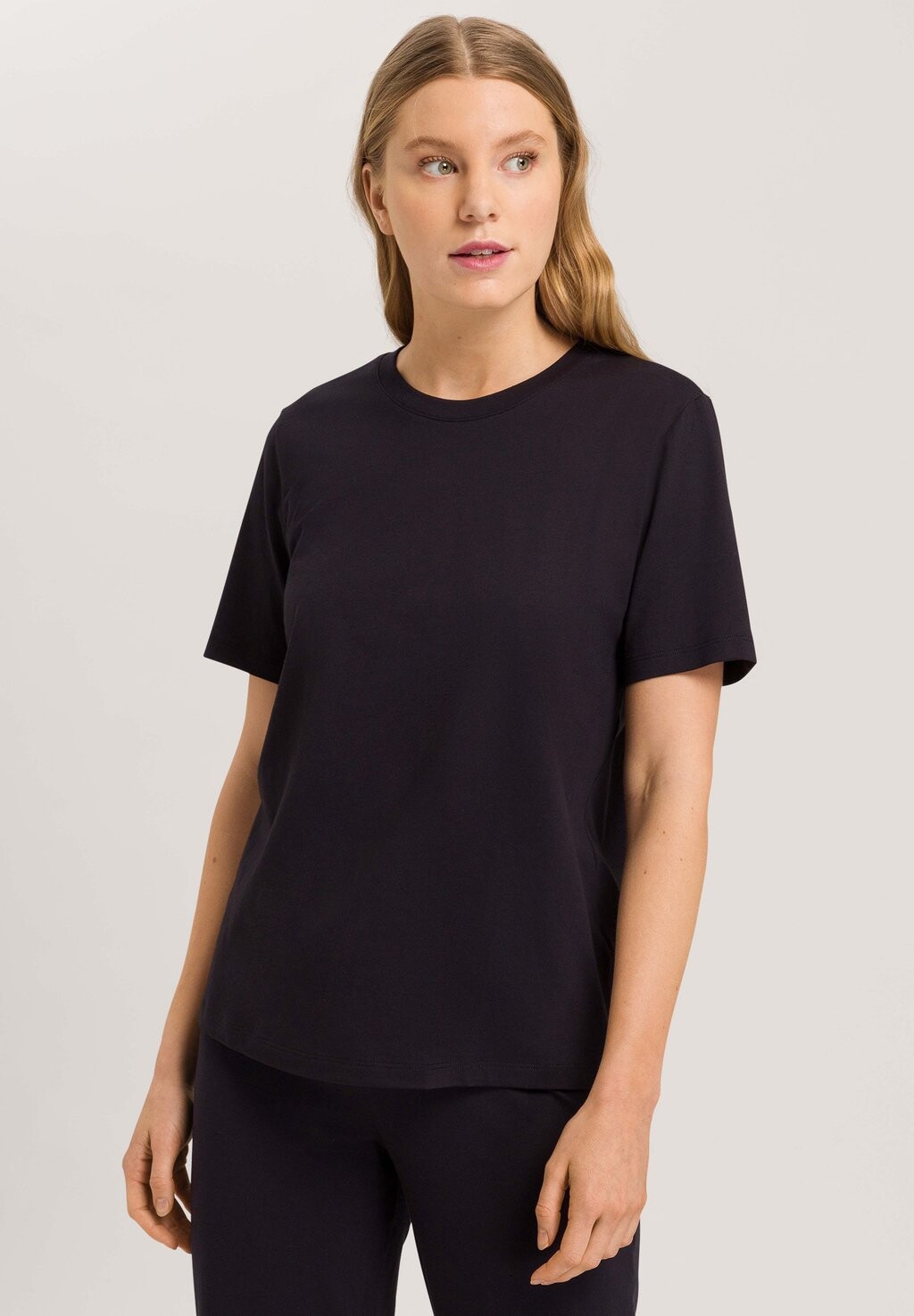 

Базовая футболка NATURAL WEAR Hanro, черный