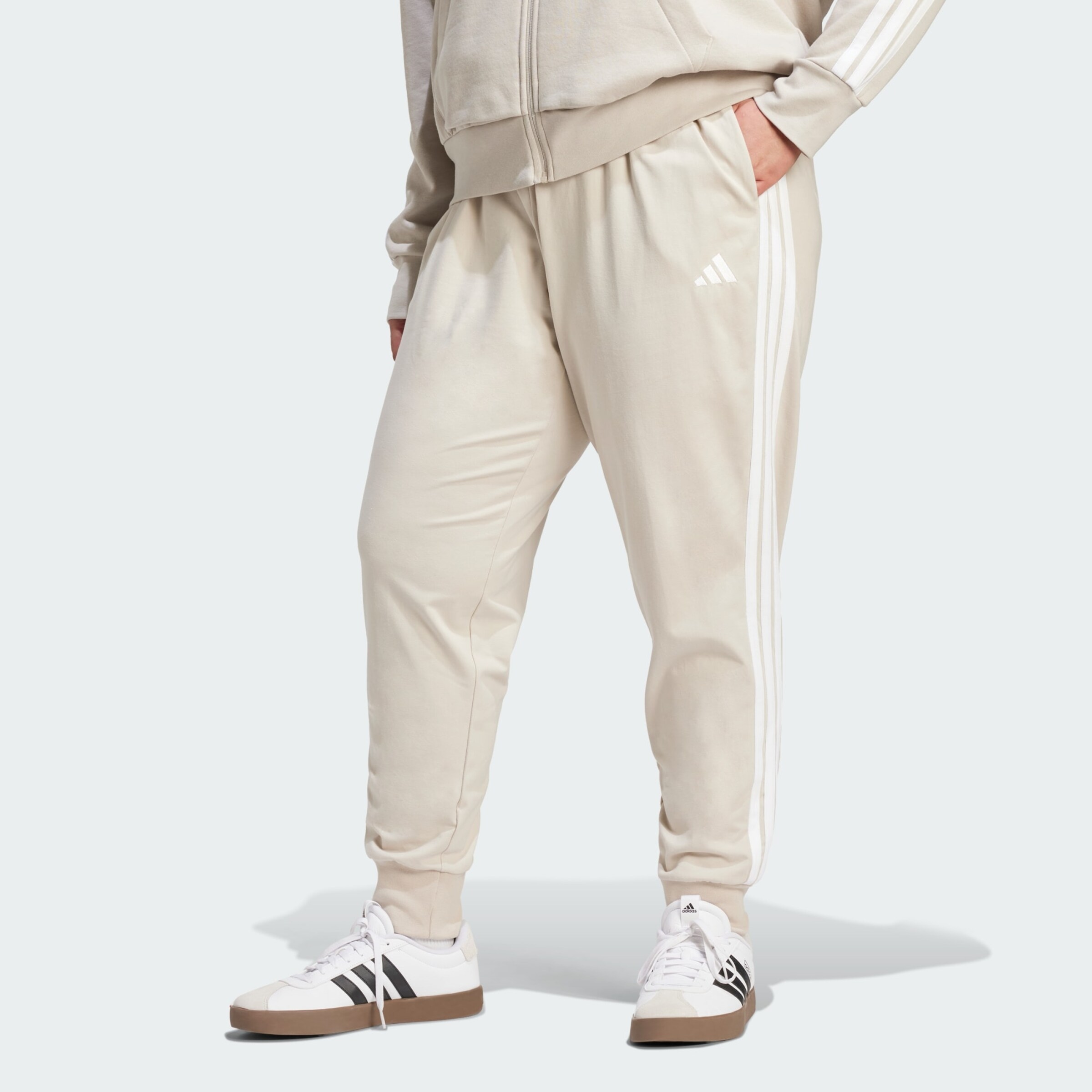 Adidas Sportswear Узкие спортивные брюки 'Essentials' в цвете Cream — фото 2