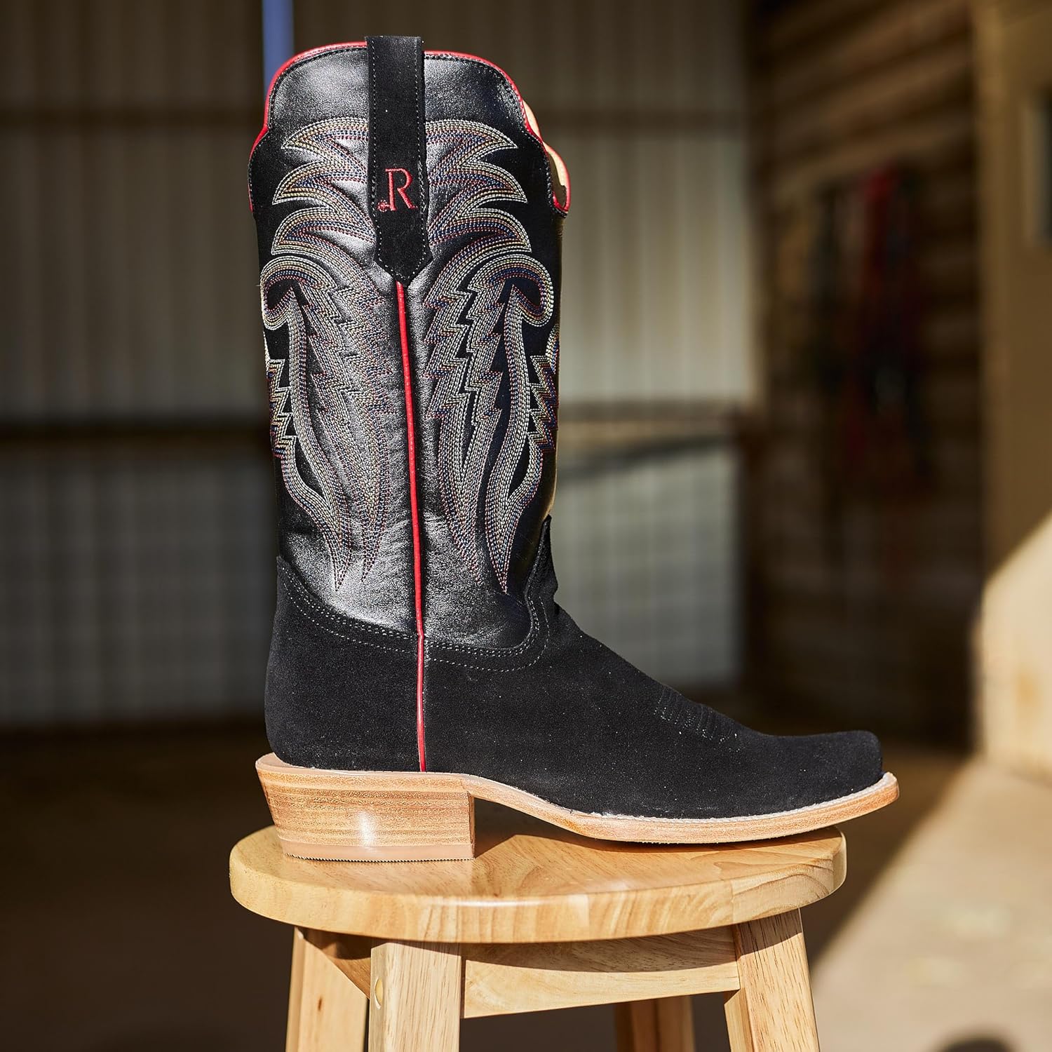 Ботинки R. Watson Boots R для мужчин, черные, грубой выделки, 33 см, черная кожа, верх с вырезным носком, черные — фото 2