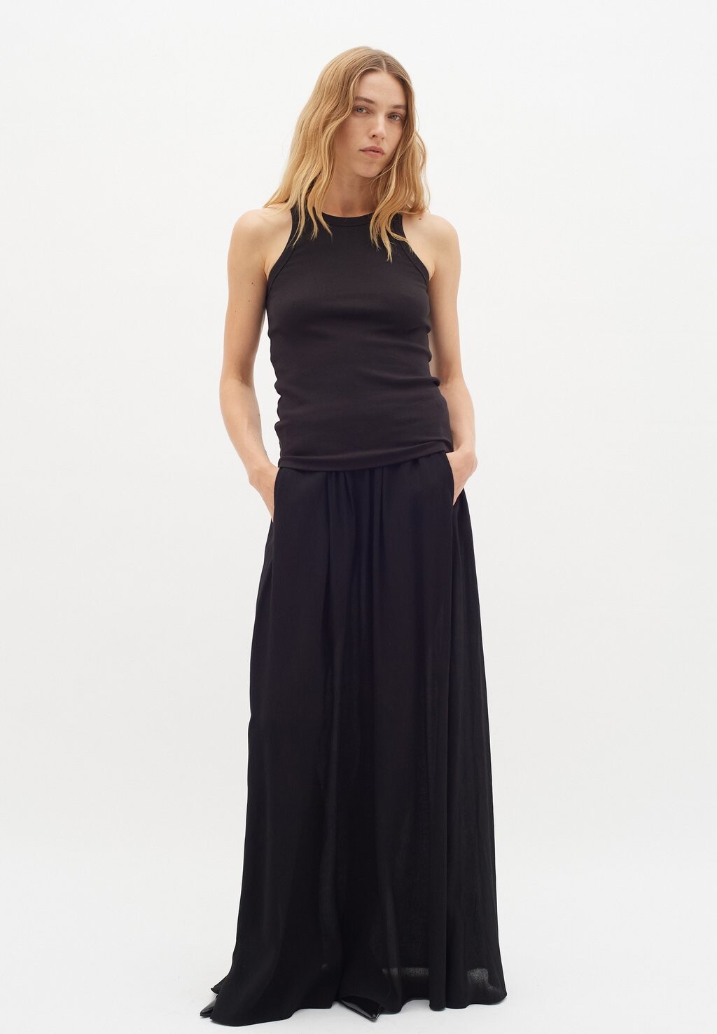 

Топ LOLAHIW BASE TANK InWear, черный