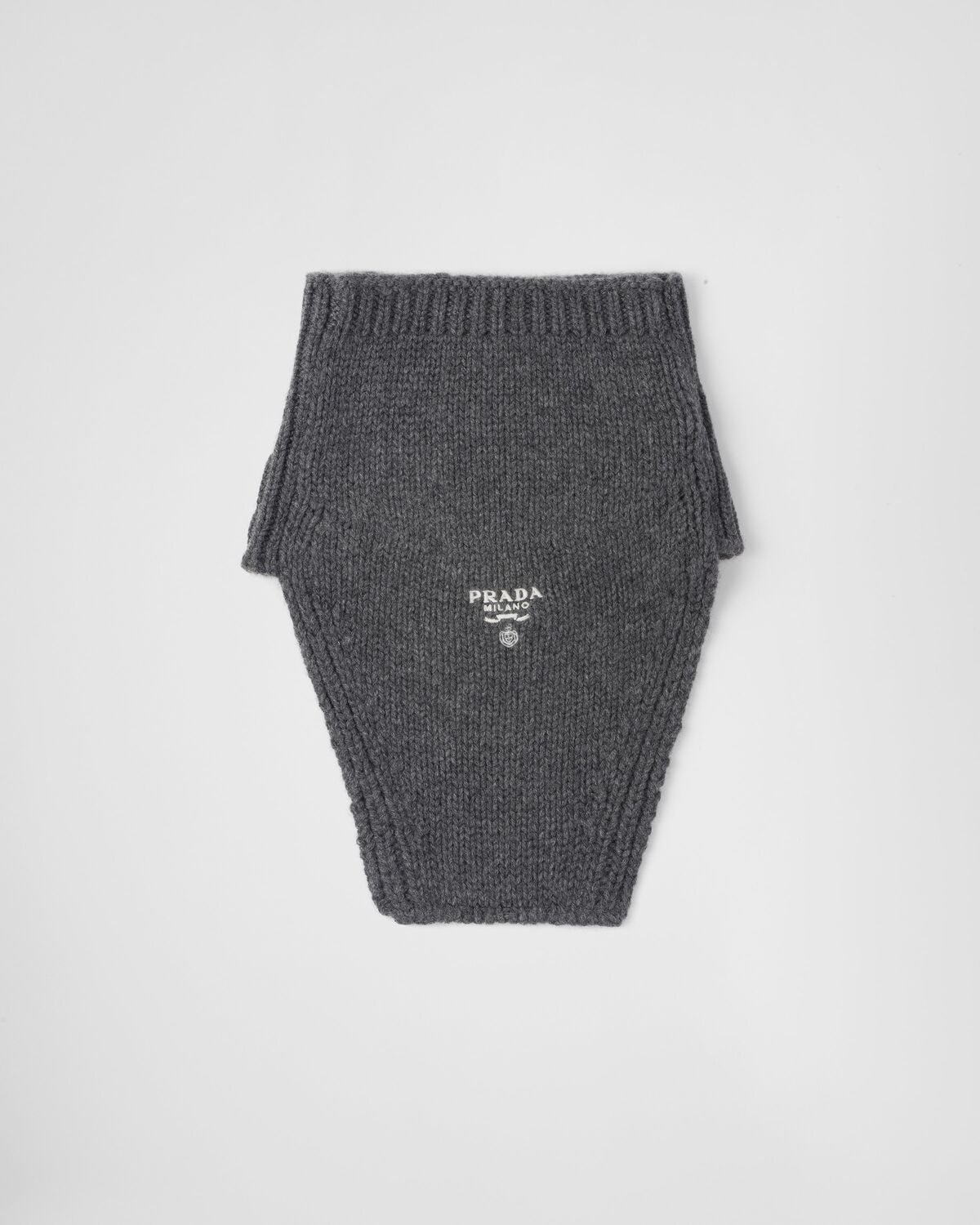 

Кашемировый съемный воротник Prada, серый