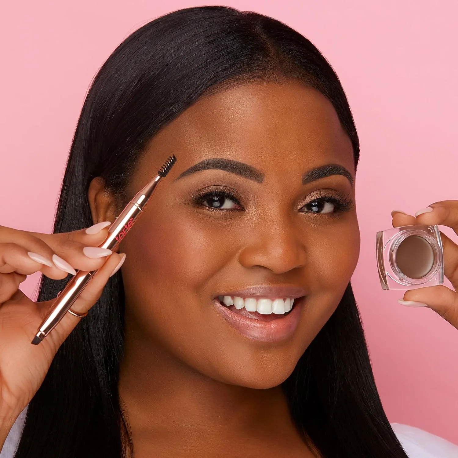 Tarte Big Ego Frameworker Brow Pomade - кремовая пигментированная гель для бровей для моделирования и заполнения, водостойкая, стойкая к размазыванию и поту формула с витамином E, веганская, без жестокости, black brown — фото 4