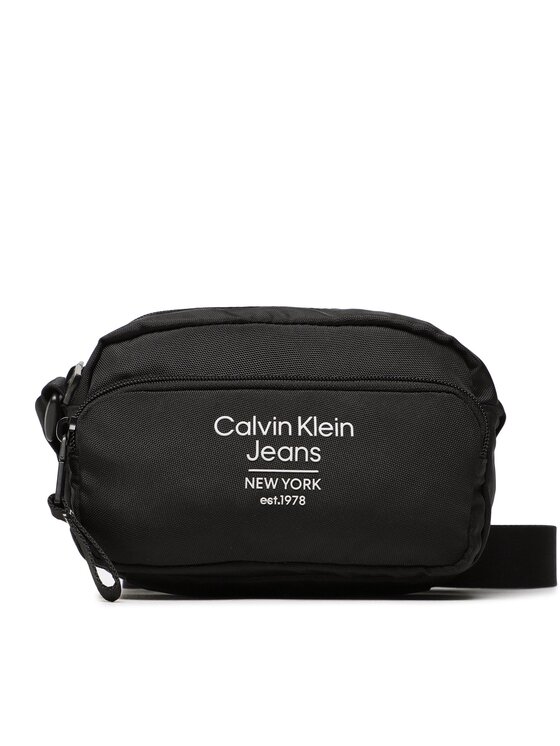 

Рюкзак Calvin Klein, черный