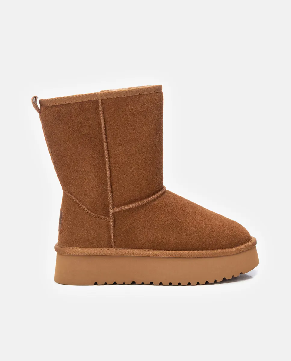 

Женские кожаные ботильоны в австралийском стиле Carmela, цвет Camel