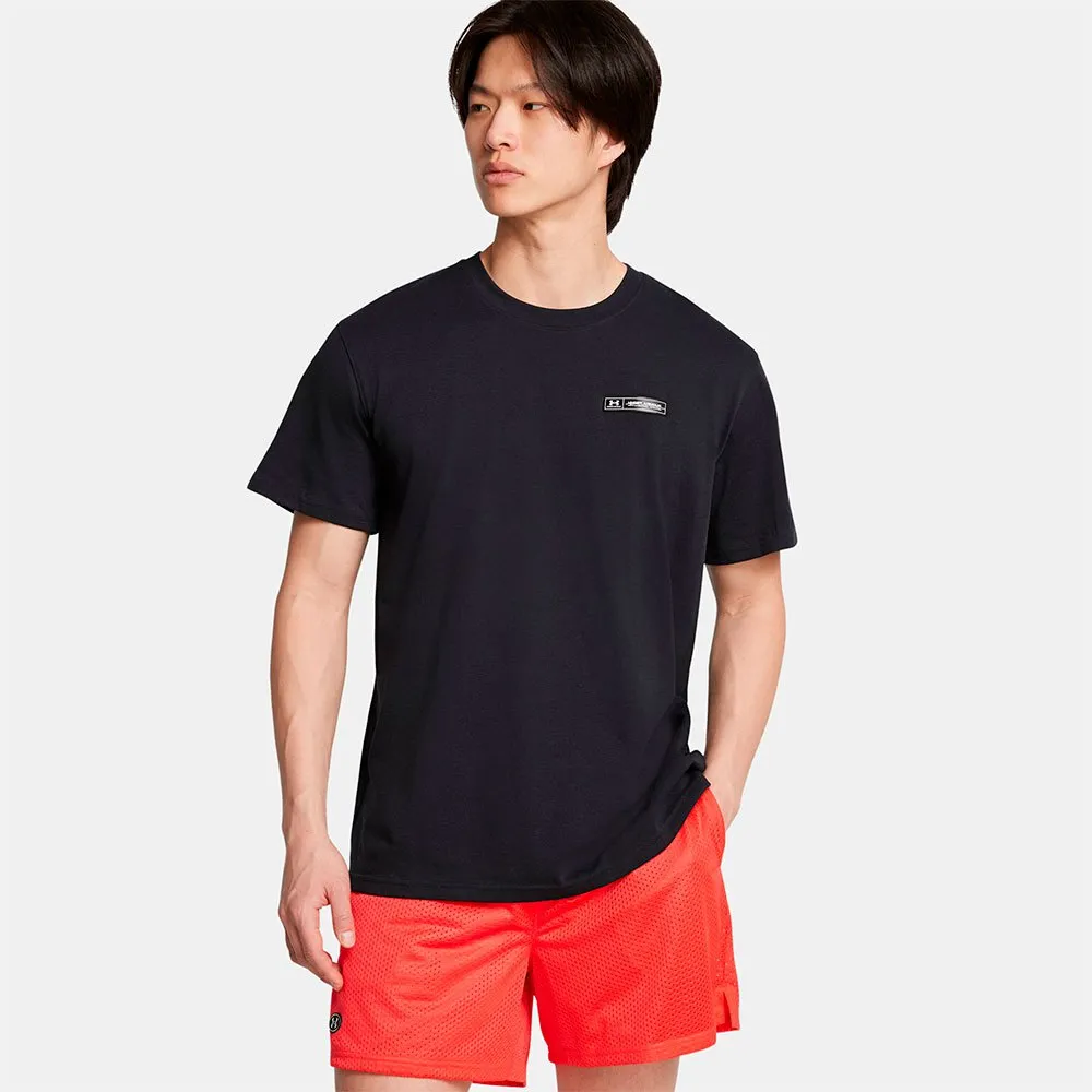 

Футболка Under Armour Heavyweight Armour Label, черный