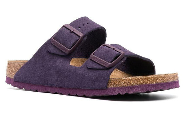 Тапочки arizona soft footbed suede leather narrow fit sandals 'wine' Birkenstock, фиолетовый — фото 2